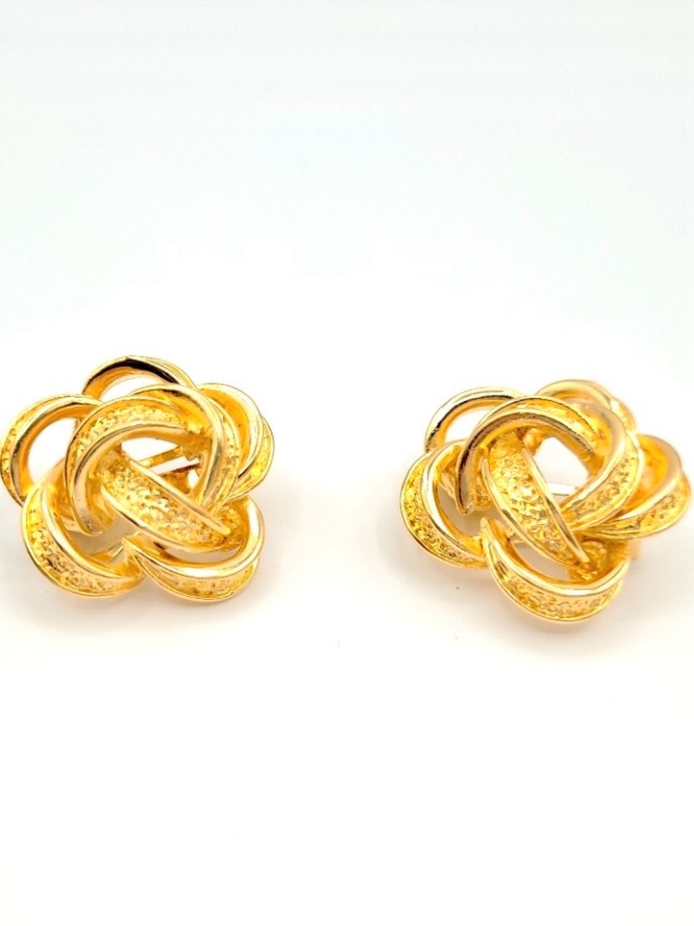 Vintage Vendome Gold Knot Clip-On Earrings Signed Designer Classic Statement